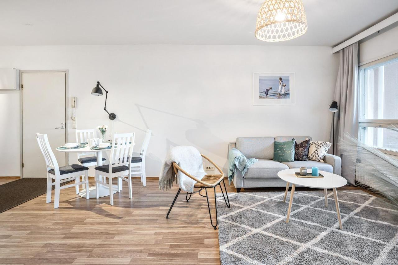 Apartment Sleepwell Rauha With Private Sauna And Parking 투르쿠 외부 사진