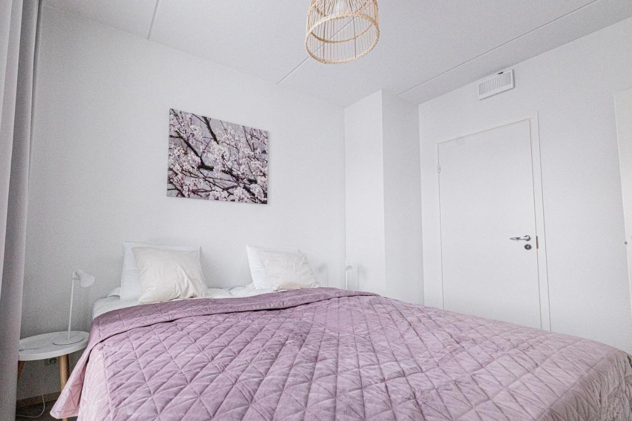 Apartment Sleepwell Rauha With Private Sauna And Parking 투르쿠 외부 사진